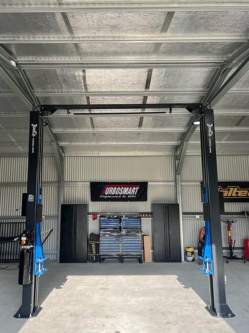 2 Post Hoist - 4.5 Ton Clear Floor