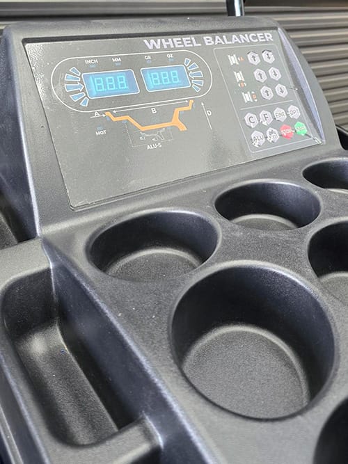 Digital Wheel Balancer