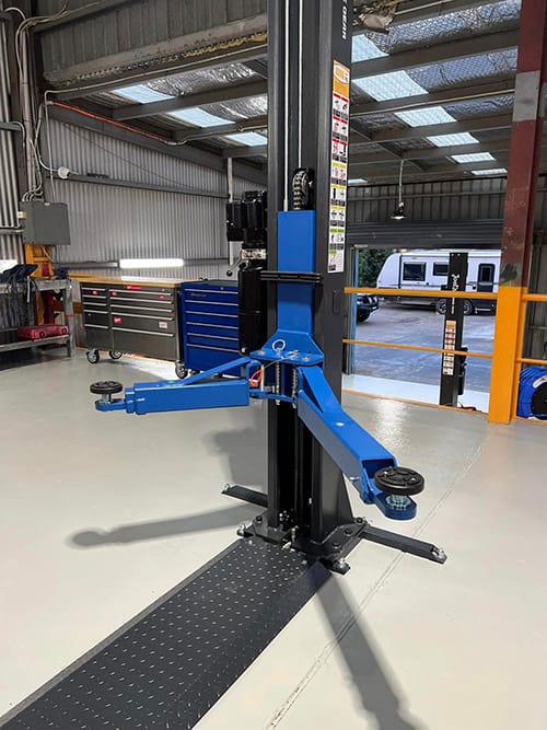 2 Post Hoist 4000kg