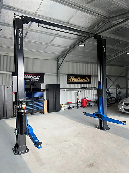 2 Post Hoist - 4.5 Ton Clear Floor