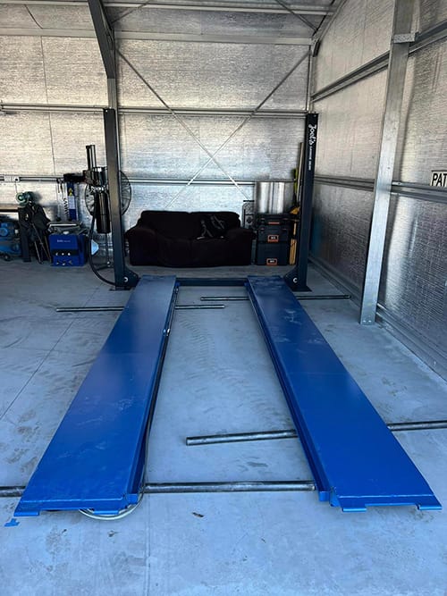 4 Post Hoist 3000kg