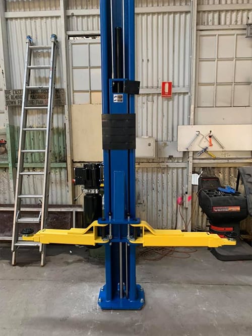 2 Post Car Hoist