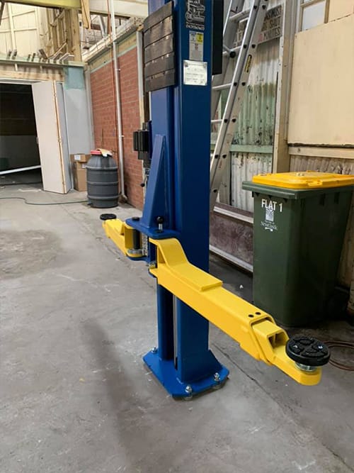 2 Post Car Hoist