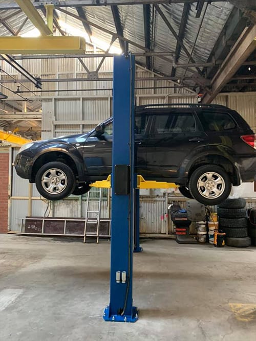 2 Post Car Hoist