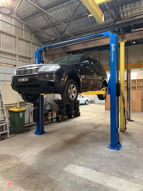 2 Post Car Hoist