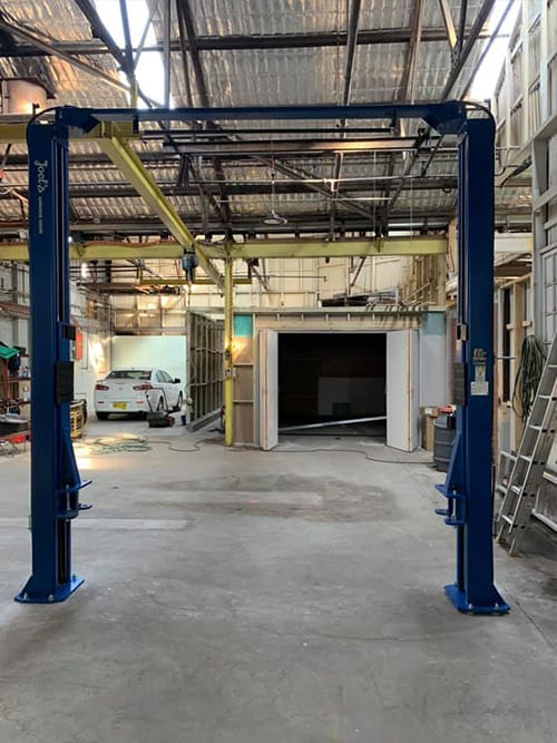 2 Post Car Hoist